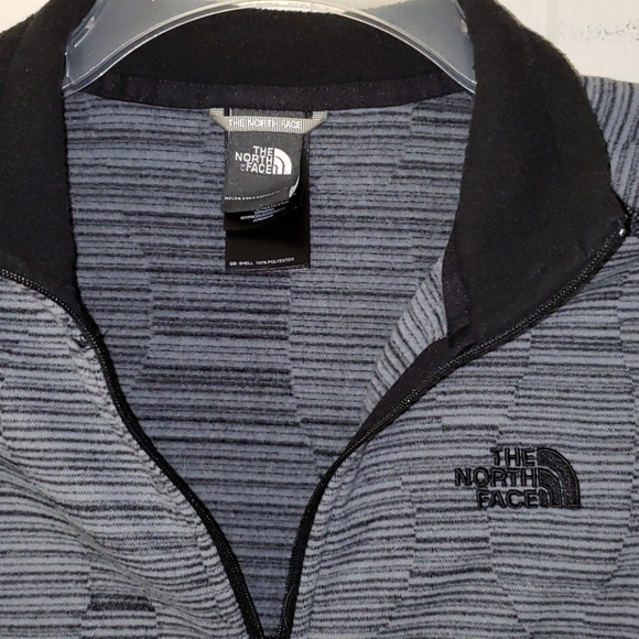 North Face pullover sweatshirt - Picture 3 of 3